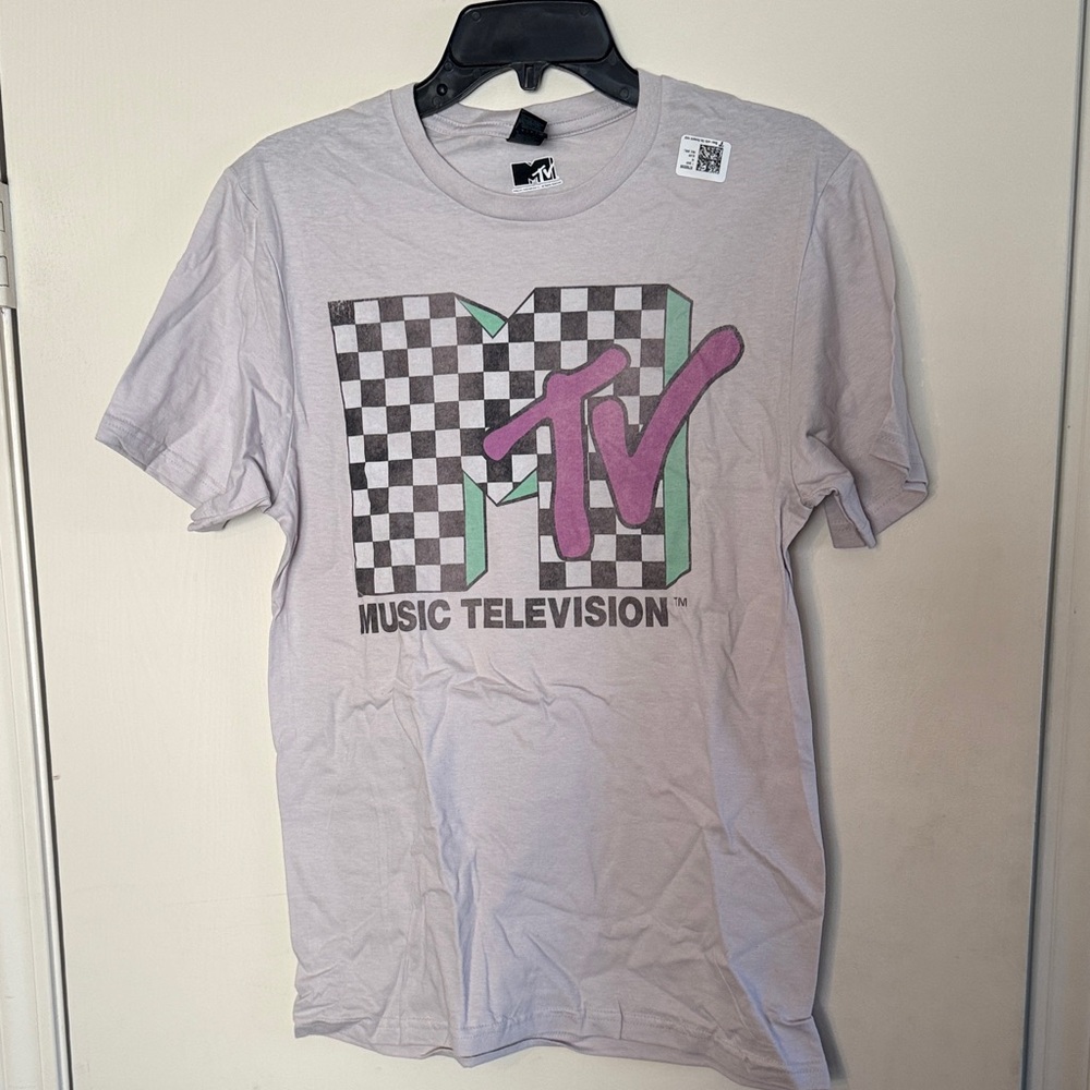 MTV Softstyle Tee in Light Grey with Black Logo
